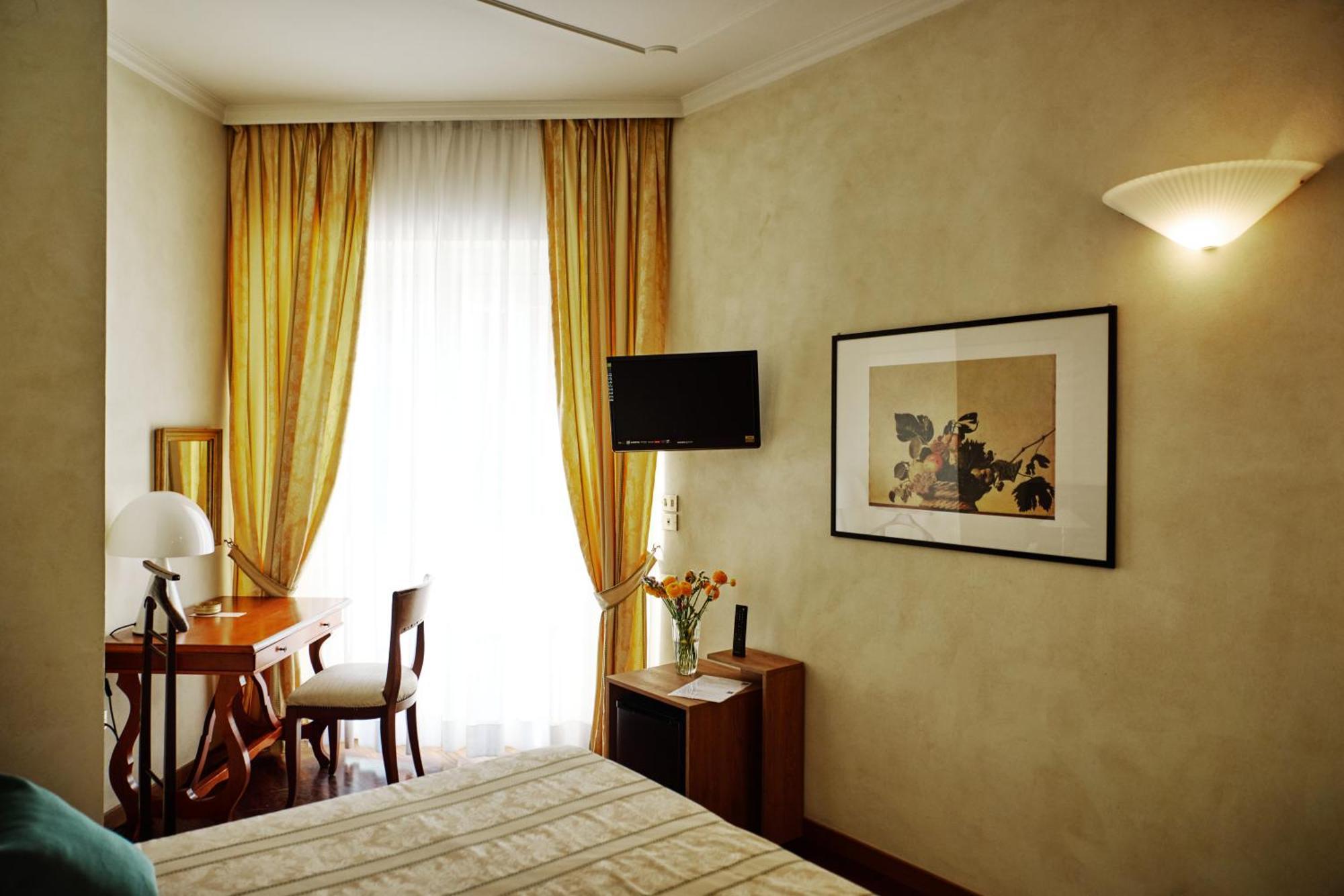 Hotel Negresco 카톨리카 외부 사진
